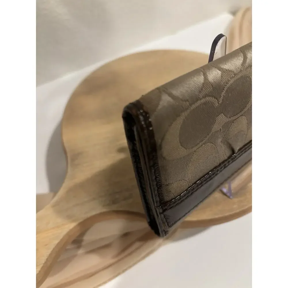 Coach authentic signature